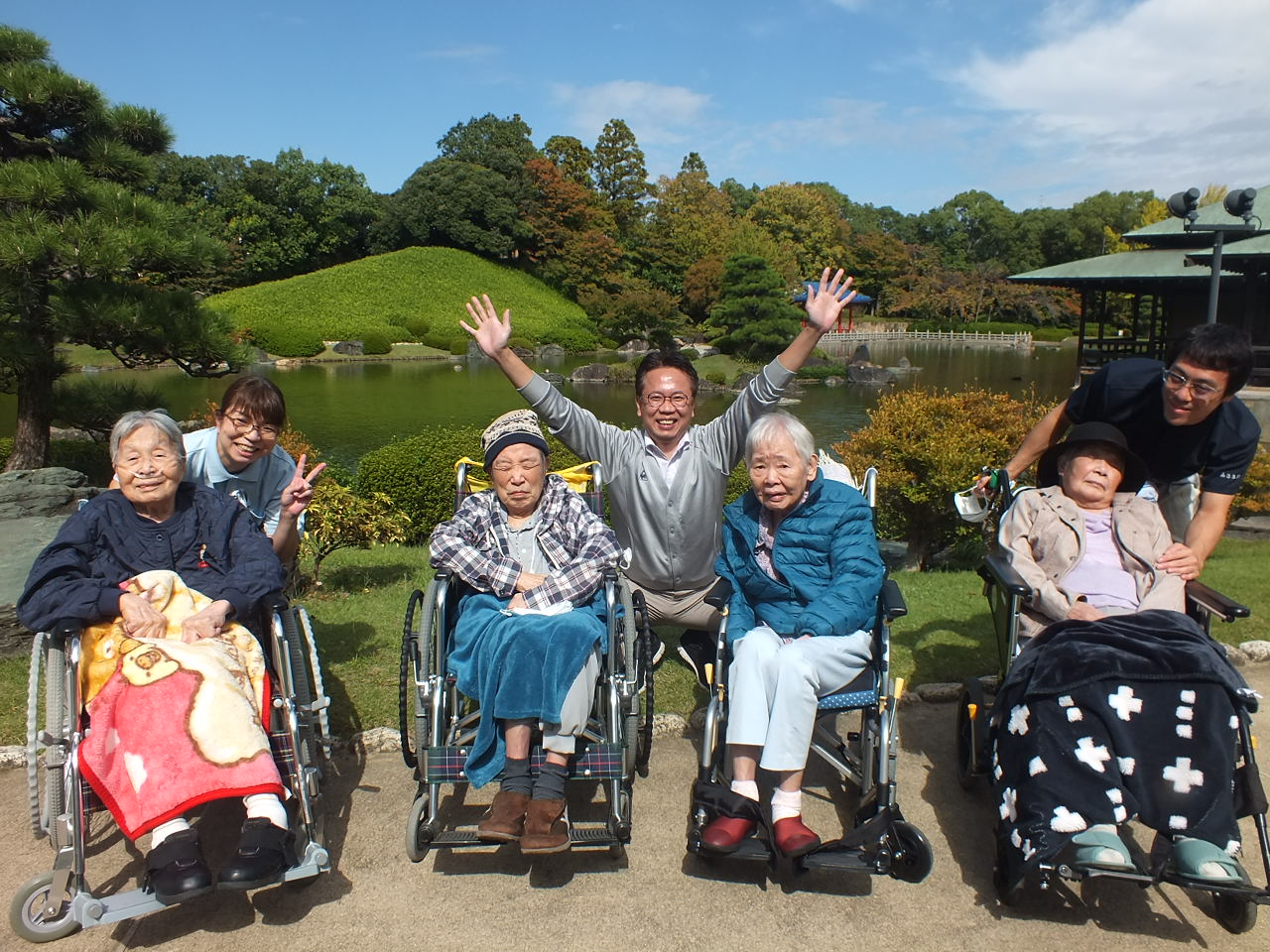 【大仙もずの音】4,6階紅葉散策🍂２階誕生会🎂